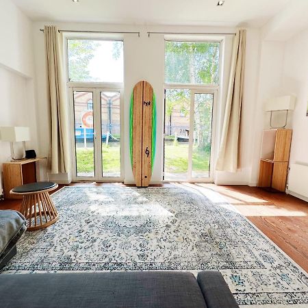 Portobello Dock Canalside Apartment لندن المظهر الخارجي الصورة